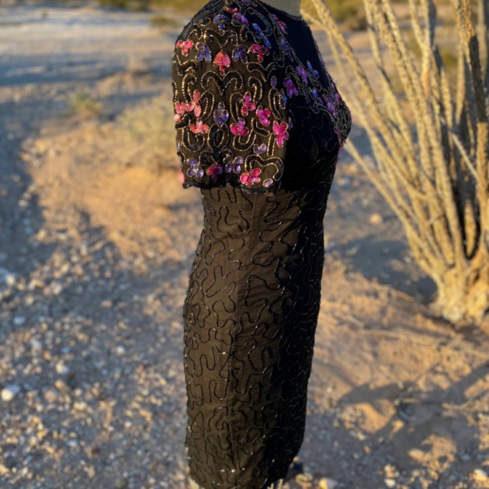 Vintage 80’s AP. LTD beaded silk cocktail dress 👗 - Picture 4 of 8